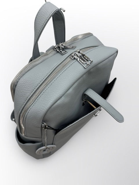 תיק גב אריאנה אפור בהיר כחול BIAGINI