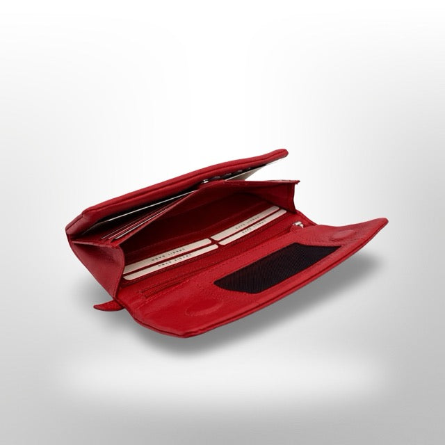 YAEL KEIDAR -ארנקים לנשים מעור– ישראלי קפה בנשמה, ניו־יורקי בגישה  יעל קידר